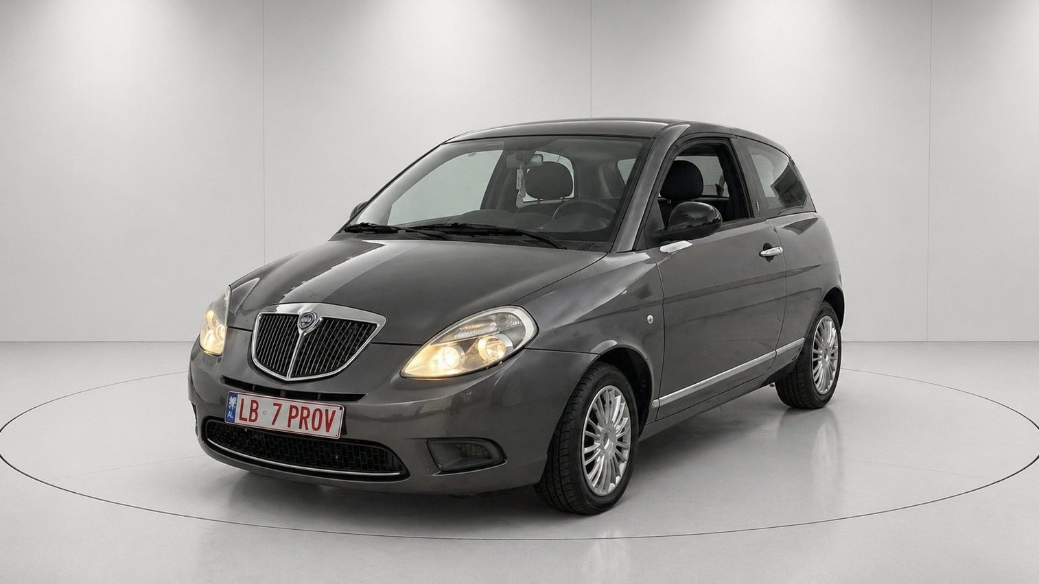 Lancia  Ypsilon