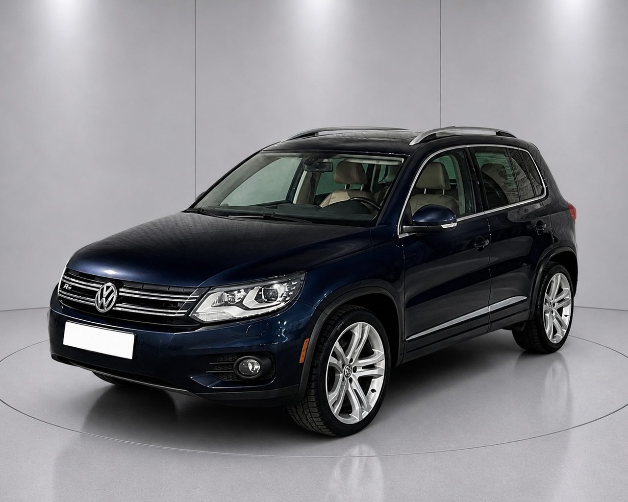 Volkswagen  Tiguan 
