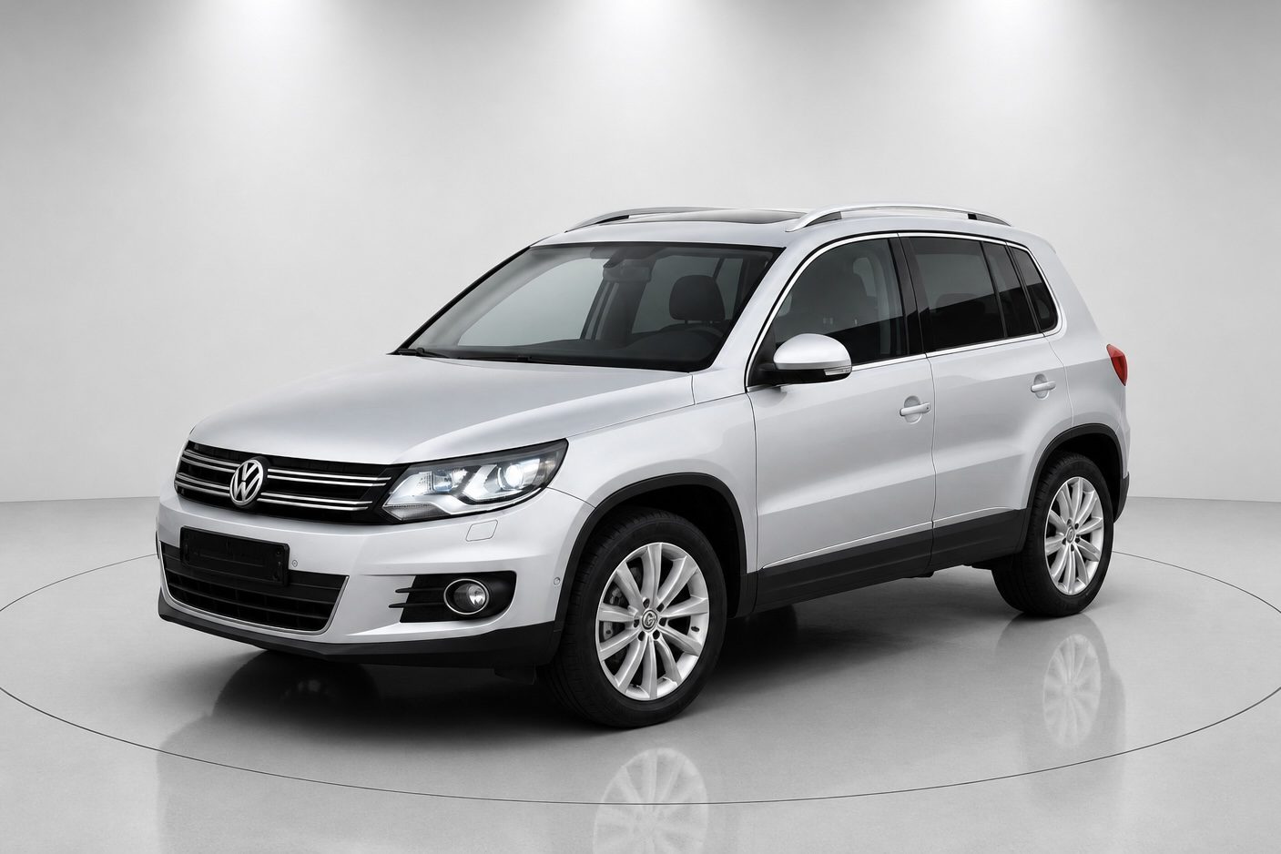 Volkswagen  Tiguan 